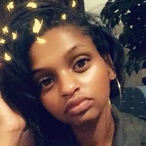 Meet your Posher, Bernice